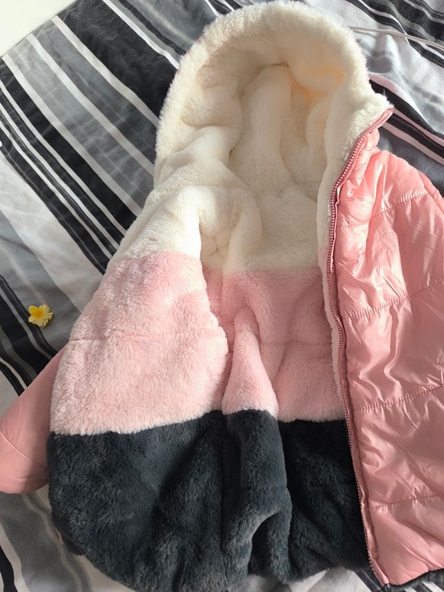 Abrigo rosa acolchado niña reversible