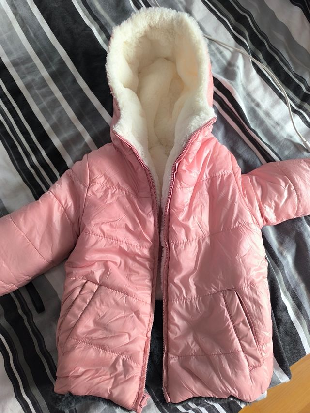 Abrigo rosa acolchado niña reversible