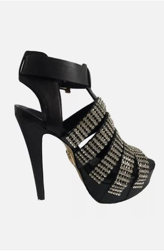 Zapatos de fiesta negros con pedrería