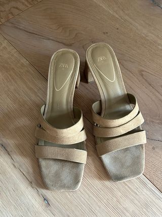Sandalias Zara Beige Talla 38