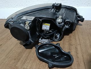Faro Izquierdo Seat Altea XL León 2