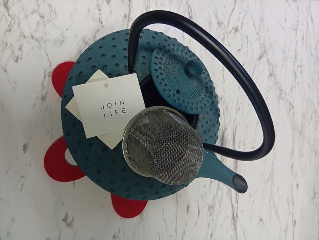 Tetera azul de hierro fundido Tienda CASA