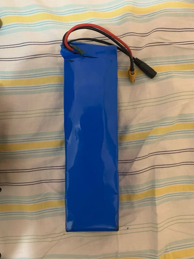 Batería Externa 48V 12.5Ah