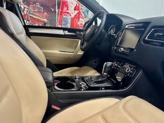 VOLKSWAGEN TOUAREG 3.0 V6 TIPTRONIC 4 MOTION