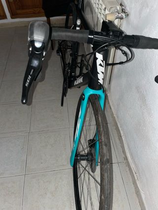 bicicleta de carretera KTM full carbono 