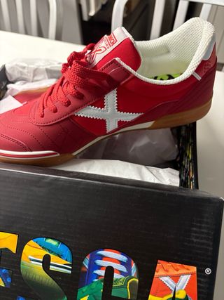 Zapatillas Munich Rojas Nuevas