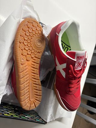 Zapatillas Munich Rojas Nuevas