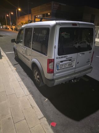 Ford Tourneo Connect 2011