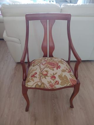 Mesa de comedor y 6 sillas EXTENSIBLE
