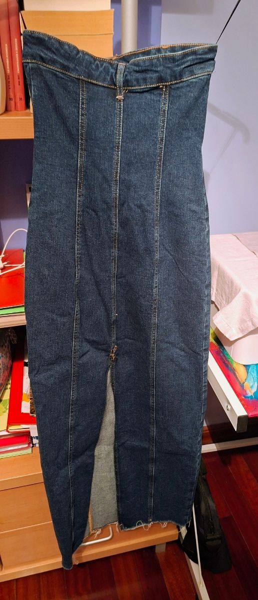 Abito lungo a tubolare in denim