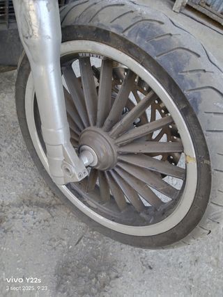 Piaggio Beverly 125cc / 300cc