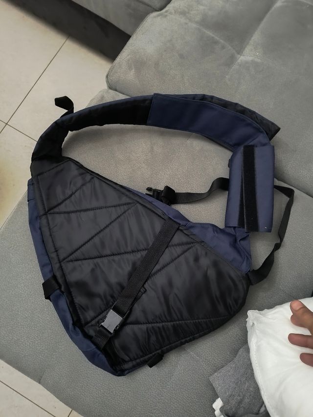 Zaino tracolla Spazio 12L.