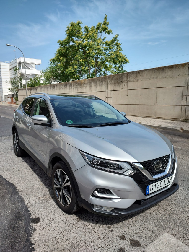 Nissan Qashqai 1.3 DIG-T 4x2 DCT 117kW N-Connecta