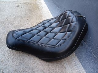 Asiento Harley-Davidson Dyna Negro