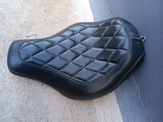 Asiento Harley-Davidson Dyna Negro