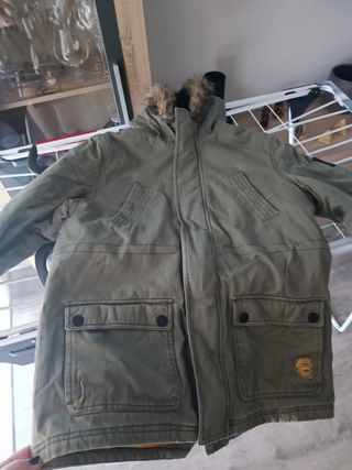Parka verde militar con capucha, talla 16