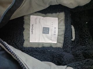 Parka verde militar con capucha, talla 16