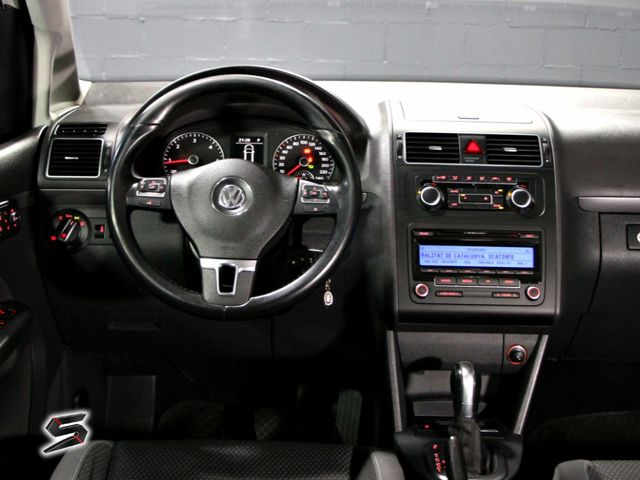 Volkswagen Touran 2010