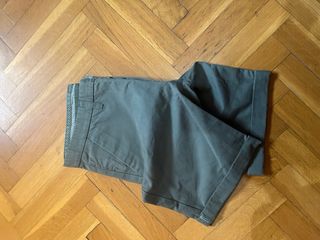 Vaquero corto verde oscuro Talla S