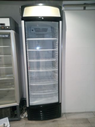 Vitrina expositora refrigerada