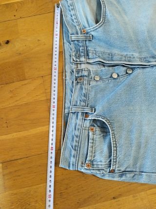 Pantalón Levi's 501 W33