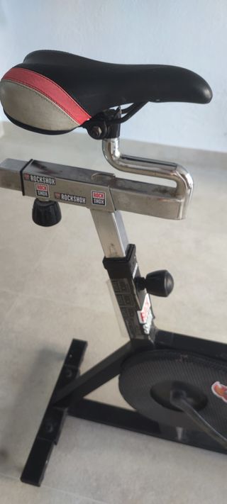 Bicicleta Spinning Gimnasio