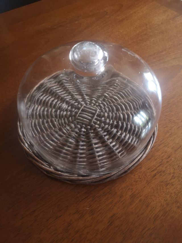 Porta dessert in vetro e vimini