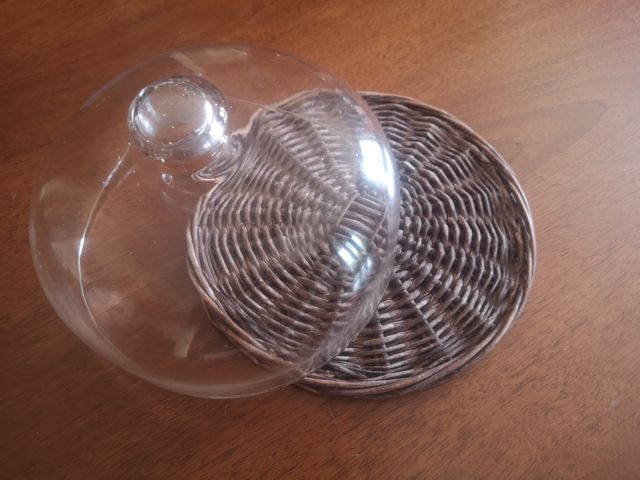 Porta dessert in vetro e vimini