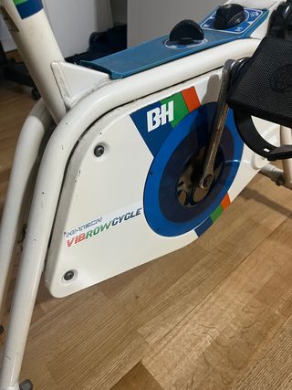 Bicicleta Estática BH Vibrowcycle Hi-tech Vintage