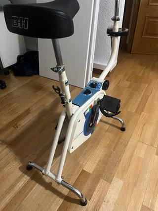 Bicicleta Estática BH Vibrowcycle Hi-tech Vintage