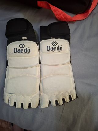 Protecciones Taekwondo Daedo,casi nada usadas.