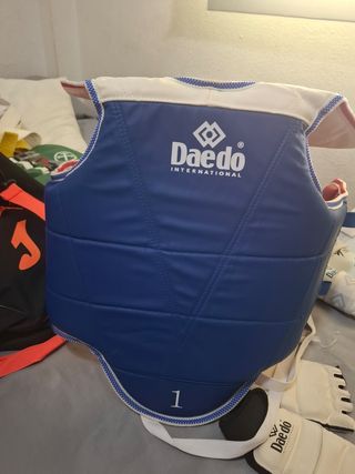 Protecciones Taekwondo Daedo,casi nada usadas.