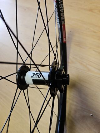 Llanta DT Swiss XM481 buje dt swiss 350