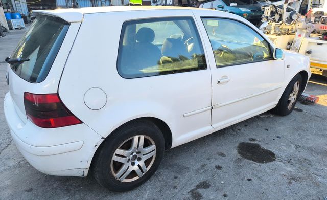 VOLKSWAGEN GOLF IV 1.9 TDI 115CV 2001 