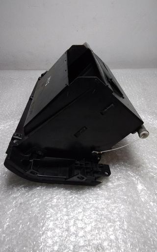 150994 guantera 5555053050 lexus is200 (ds2/is2)