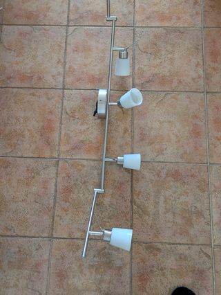 Lámpara Focos Articulada Plata y Blanca