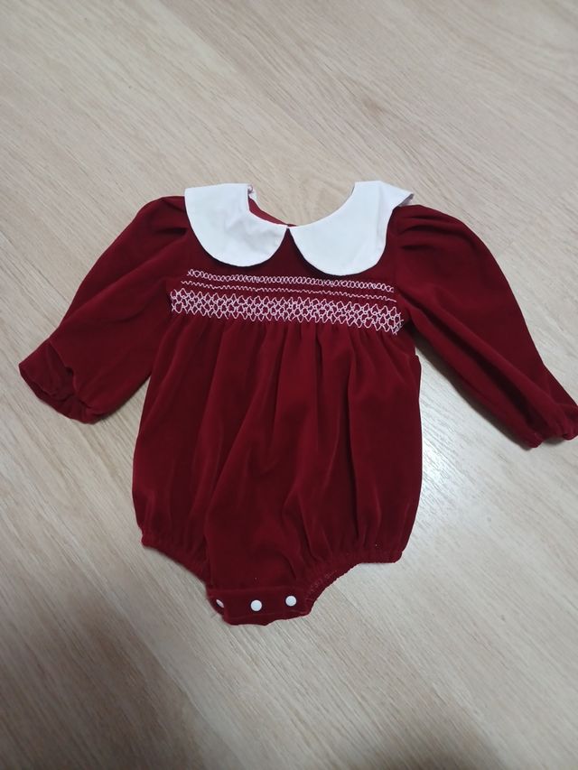 Pelele bebé terciopelo