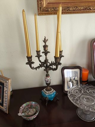 Candelabro de Metal Dorado