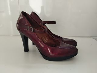 Zapatos charol burdeos Mary Jane talla 37