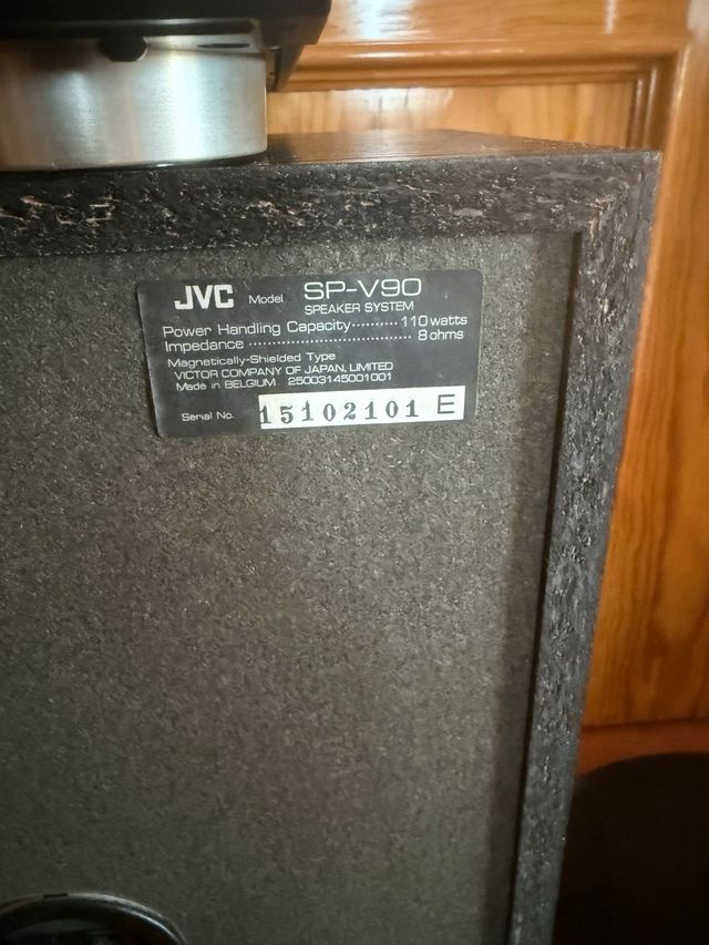 Equipo musical JVC Dolby Surround