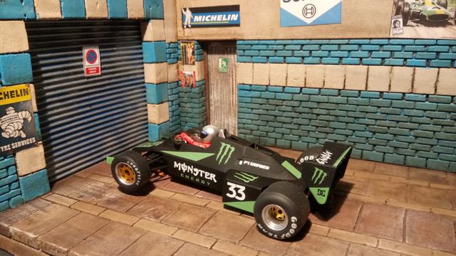 Coche Slot Flyslot Williams FW08C Monster SCX