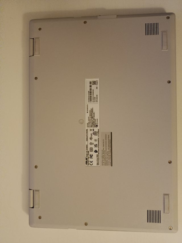 ASUS Chromebook CX1 (CX1500) Plata