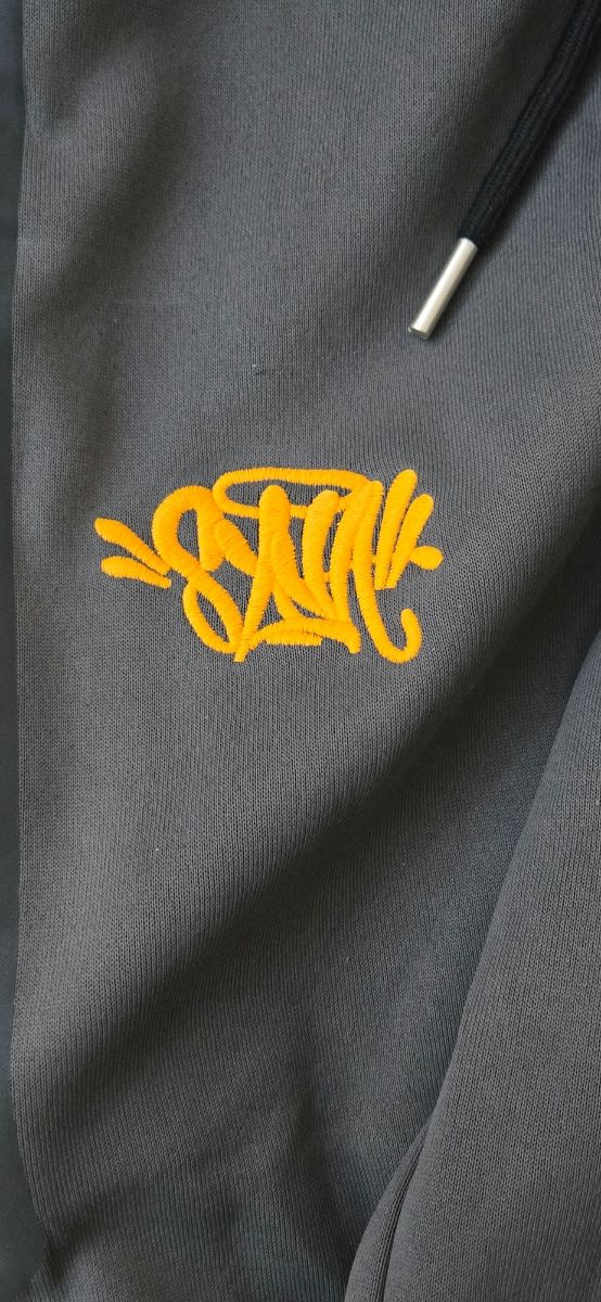 Pantalón Syna World Gris