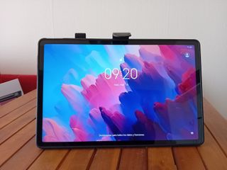 Lenovo Tab P12 con Lápiz Óptico y funda protectora