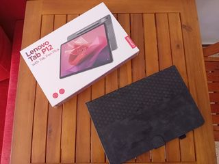 Lenovo Tab P12 con Lápiz Óptico y funda protectora