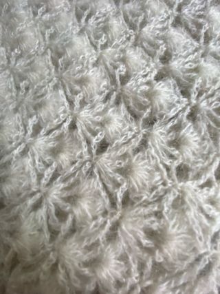 Coprispalle bianco con laccio