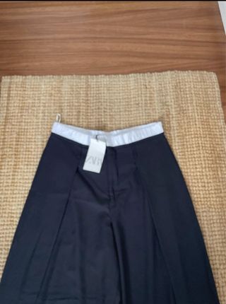 Pantalón Zara