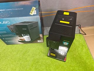 Cecotec Cafetera Superautomática Cremmaet Compactc