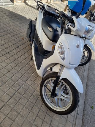 Moto Sym Symphony 125 Cargo Blanca