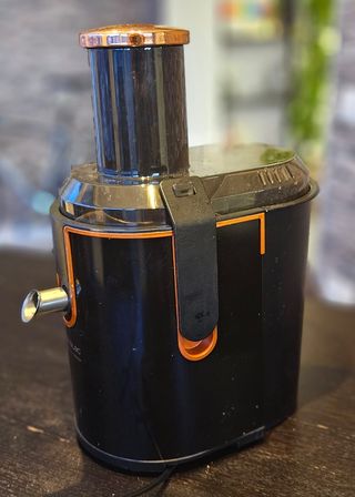 Licuadora Extremetitanium 19000 XXL